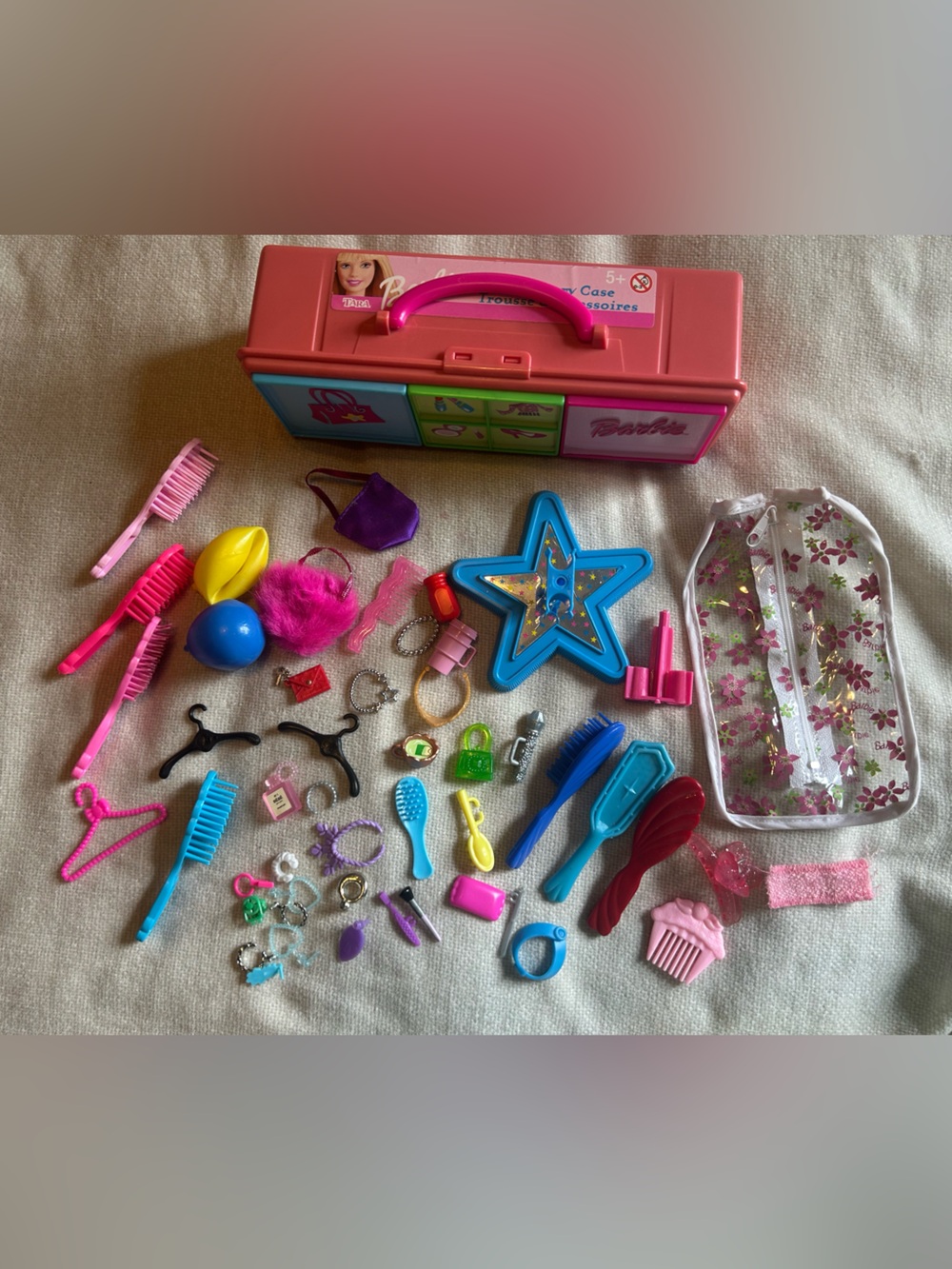 Barbie accessories and case lot - Picture 1 of 8